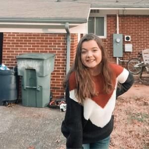 Meet your Posher, Ella